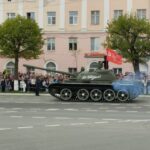 Дожилися: окупанти везуть на передову танки 1950-х років випуску