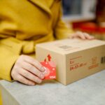 Новая почта повышает тарифы: сколько теперь стоит доставка