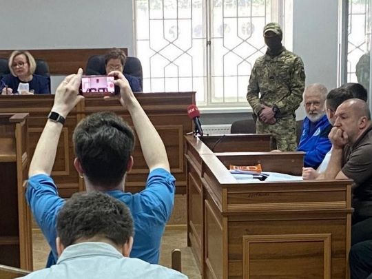 Адвокат Карпенко подав позов до&nbsp;Коломойського про стягнення 4,4 млрд грн моральної компенсації за&nbsp;замах на&nbsp;вбивство